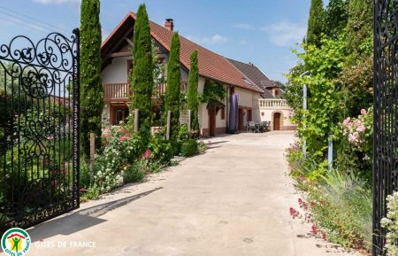 G&icirc;te n&deg;51G447 La Neuville-aux-Larris - Marne - photo