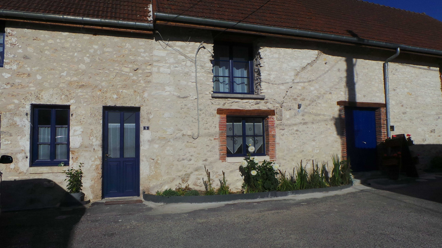 photo 0