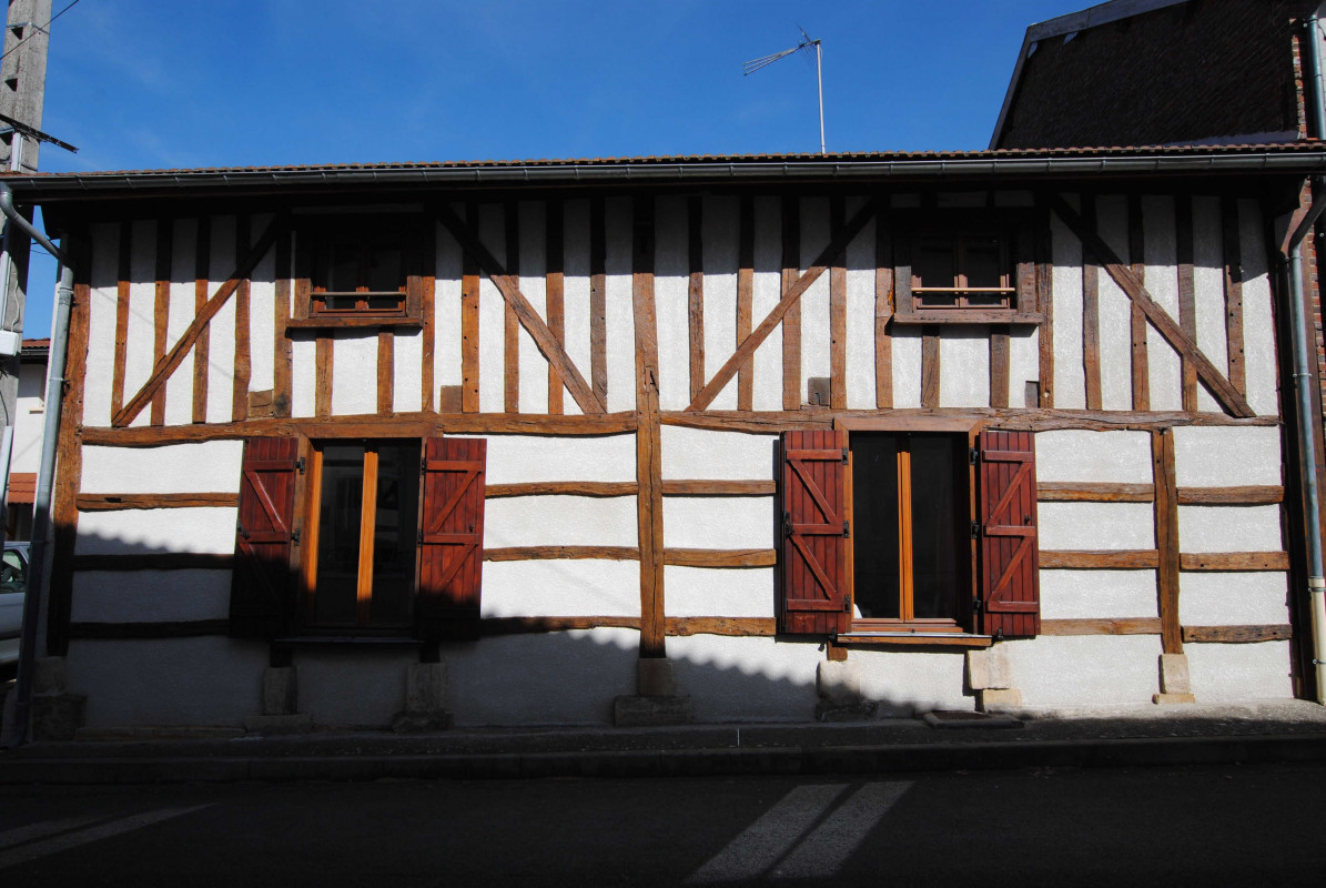 photo 0