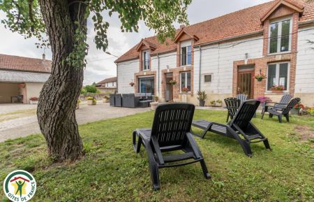G&icirc;te n&deg;51G738 Vouzy - Marne - photo
