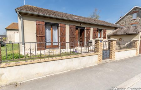 G&icirc;te n&deg;51G720 &Eacute;poye - Marne - photo