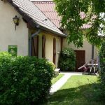 Le terrasse du g&icirc;te
51G214 - Le Village - Vindey - G&icirc;tes de France Marne