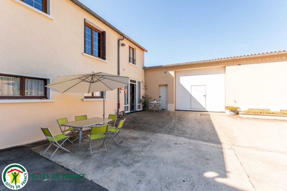 photo 60